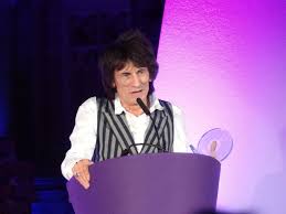 Ronnie Wood Rocks Glastonbury Reunion