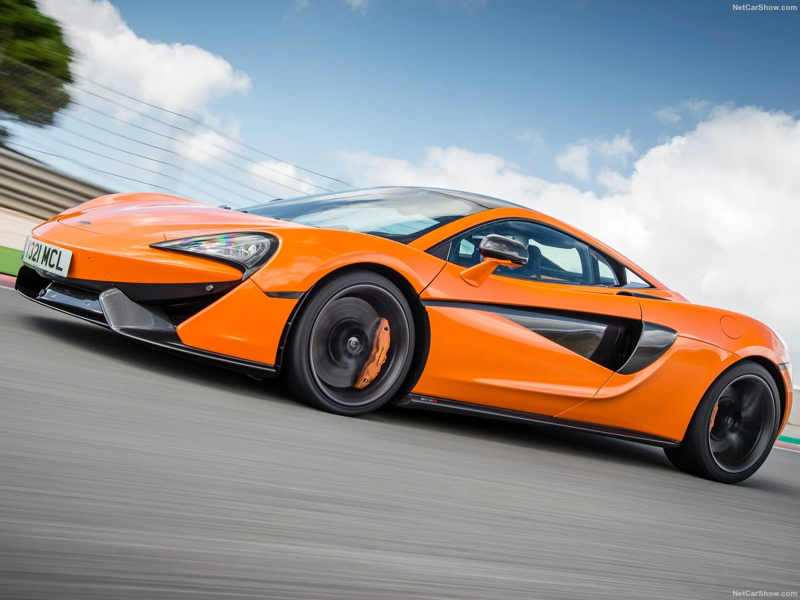 Hình ảnh siêu xe McLaren 570S Coupe 2016 & nội ngoại thất