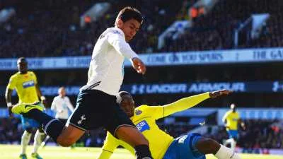 Paulinho wants away from Spurs