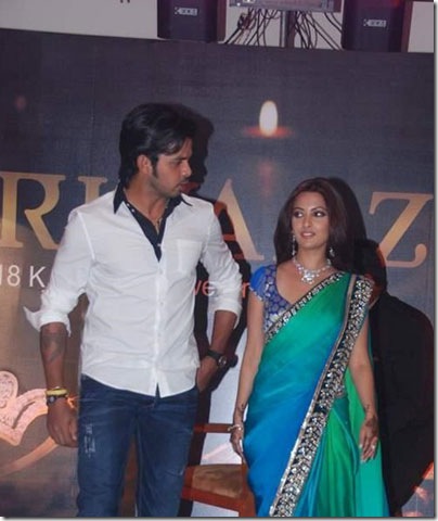 Sreesanth and Riya Sen at Gitanjali’s Rivaaz collection stills2