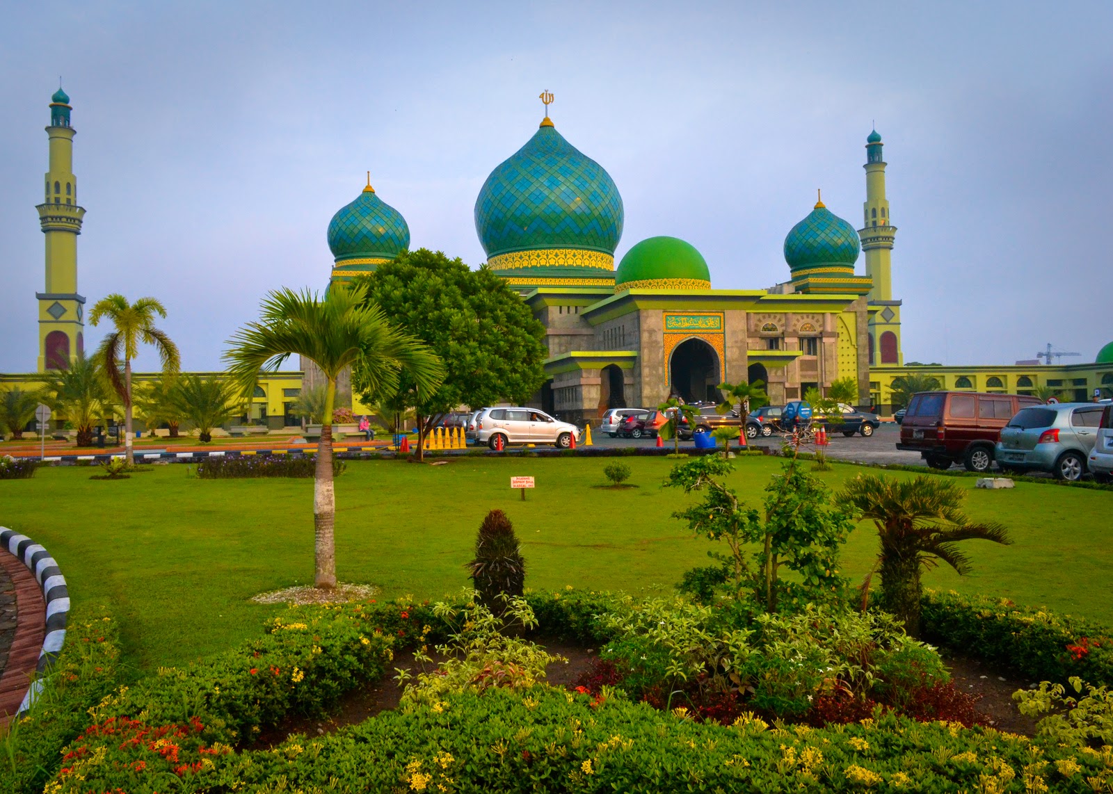 Desain Masjid-Masjid di Indonesia  Desain Properti Indonesia
