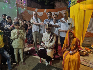 जौनपुर: पुलिस ने कराई गरीब दम्पति के बेटी की शादी | #NayaSaveraNetwork