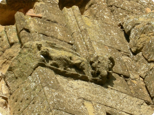 Castillo y Abadía_Románico en Montearagón (Huesca)