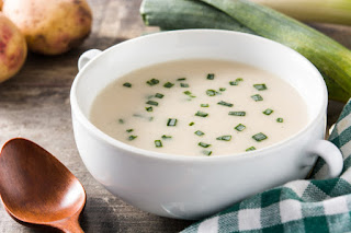 Vichyssoise con cebolla roja