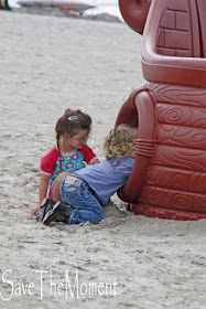 Das Klettergerüst am Strand auf dem mein Kind mit Behinderung gemobbt wurde