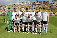 VALENCIA C. F. - Valencia, España - Temporada 2015-16 - Diego Alves, Danilo, Santos, Javi Fuego, Mustafi, Barragán y Parejo; Piatti, Rodrigo, Paco Alcácer y Siqueira -  UD LAS PALMAS 2 (Viera, Mustafi p.p.) VALENCIA 1 (Rodrigo) - 02/04/2016 - Liga de 1ª División, jornada 31 - Las Palmas, estadio de Gran Canaria