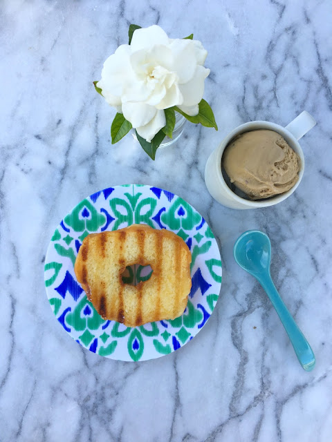 Grilled Donuts and Coffee Ice Cream - Perfect Father's Day or Summer Dessert | www.jacolynmurphy.com