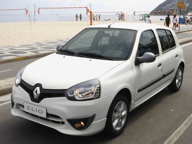 Renault Clio - terceiro sub-compacto mais vendido na América Latina