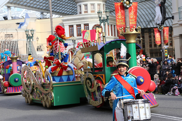 USJ サンタのトイ・マーチ 2013＜ハリウッド・エリア＞＜よっしゃ、USJ＞