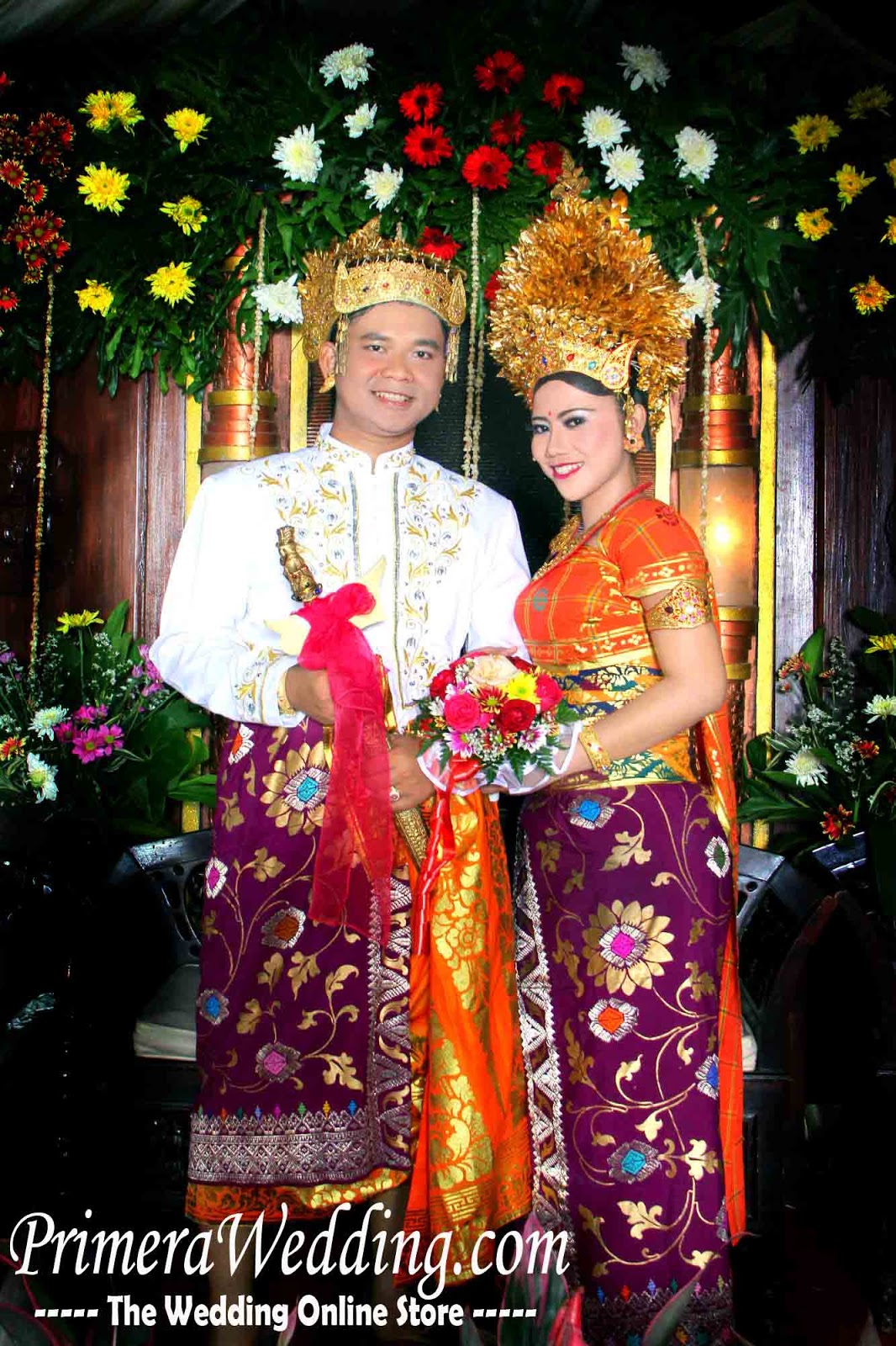  Pakaian Pengantin Adat Bali Modifikasi Inspirasi Pernikahan