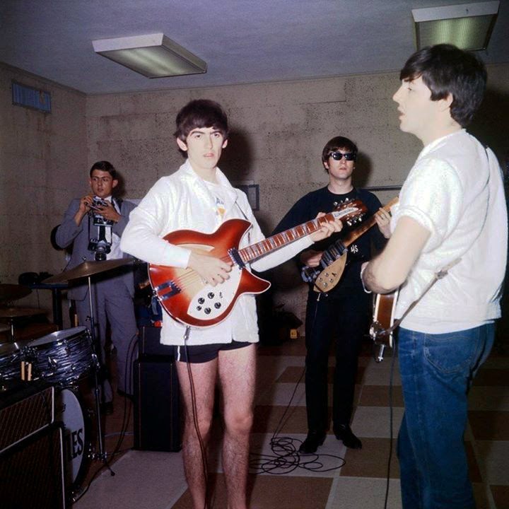 Rare Photos of George Harrison and Ringo Starr Wearing 