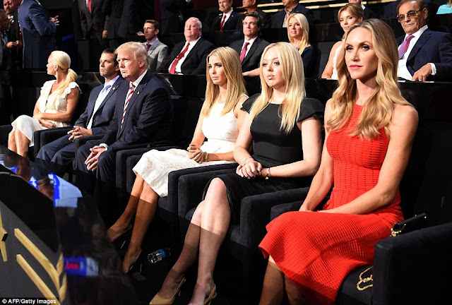 Donald trump family pics, Us president family photo, US president Donald trump pic,Ivanka Trump pic. Tiffany Trump pic