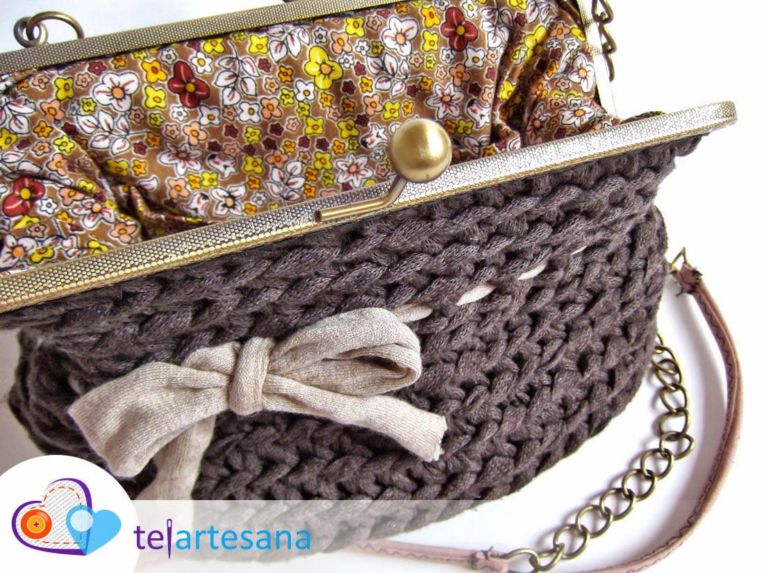 Bolsos de trapillo con boquilla (2)