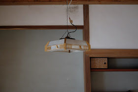 生坂村の古民家カフェ・ひとつ石　照明は全部LED