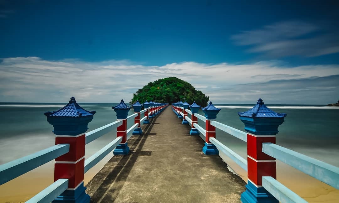 Harga Tiket Masuk Pantai Jembatan Panjang Malang Terbaru - Wisata Oke