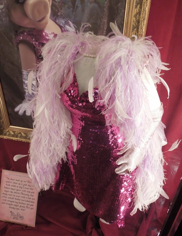 Miss Piggy sequin dress Muppets movie