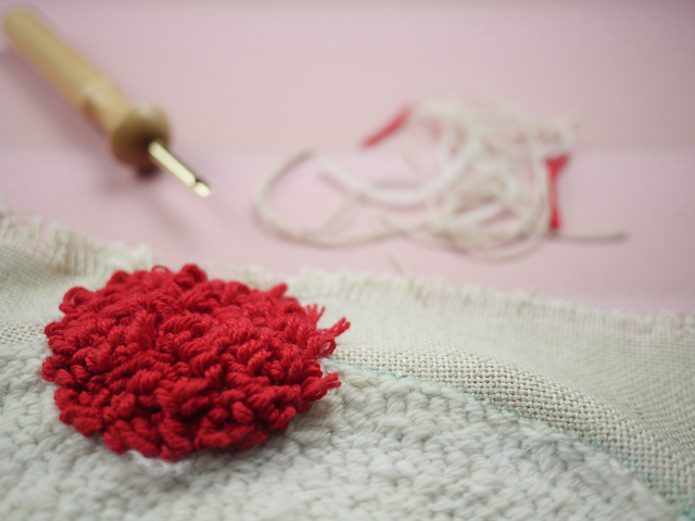 DIY bonnet marin avec la punch needle DMC 