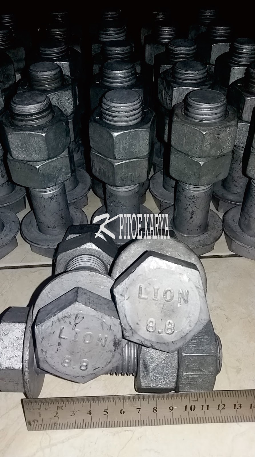 Hot Dip Galvanize High Tensile Strenght Bolt and Nut