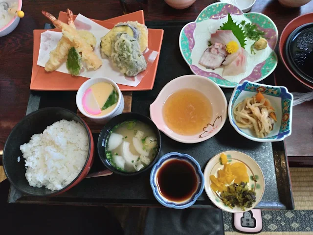 御食事処 久坊　天刺定食1100円