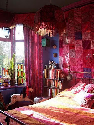 Color Red Bedroom