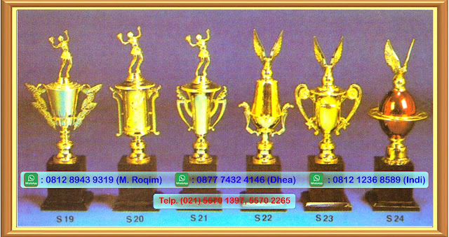 Agen piala, duplikat piala, Grosir Agen Piala Murah, grosir piala, Harga Pembuatan Trophy, Harga Trophy, Pabrik Trophy Piala Online