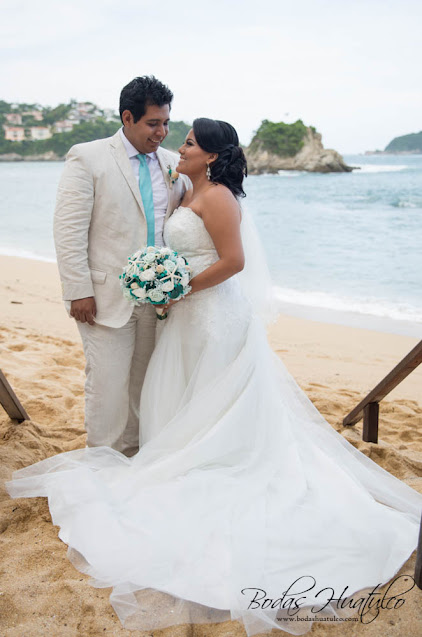 boda en playa, beach wedding, Oaxaca, México, Bodas Huatulco, Wedding Planner