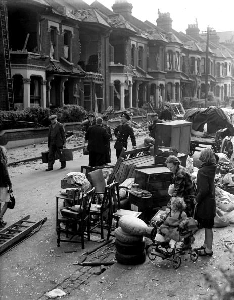 14 September 1940 worldwartwo.filminspector.com London Blitz refugees
