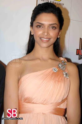 Deepika Padukone Filmfare Awards Pictures