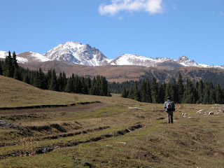 Paisaje cerca del Lago Issyk-kul