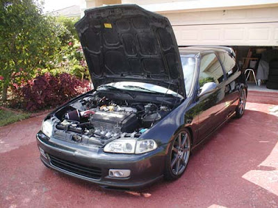 Honda Civic Estilo engine