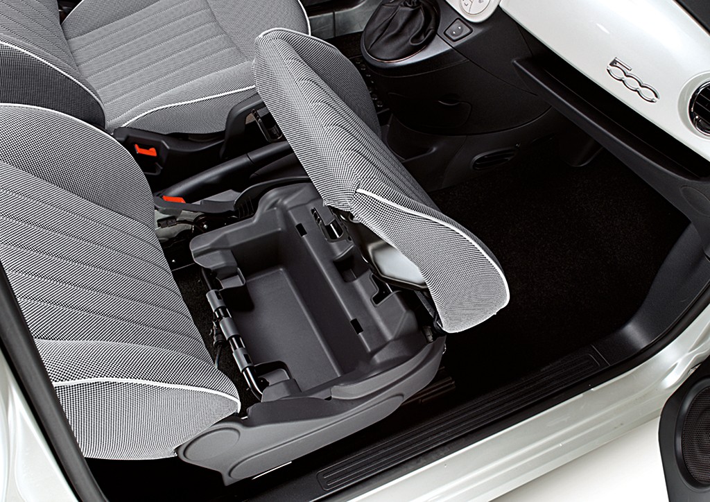 The 500 Lounge and Sport come with this passenger seat storage area