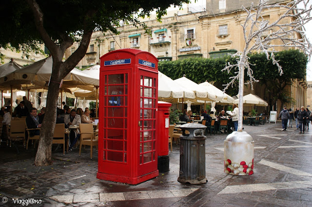 Una delle piazzette nel centro della Valletta