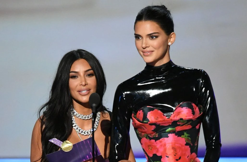 Kendall Jenner and Kim Kardashian at the 2019 Emmy Awards