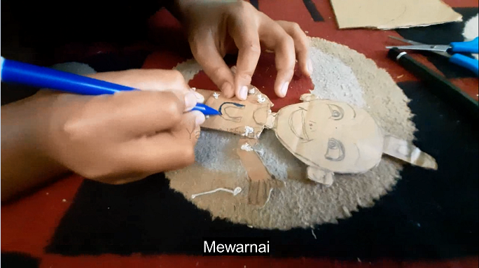 Cara Membuat Boneka Wayang Dari Kardus Karton Bekas 