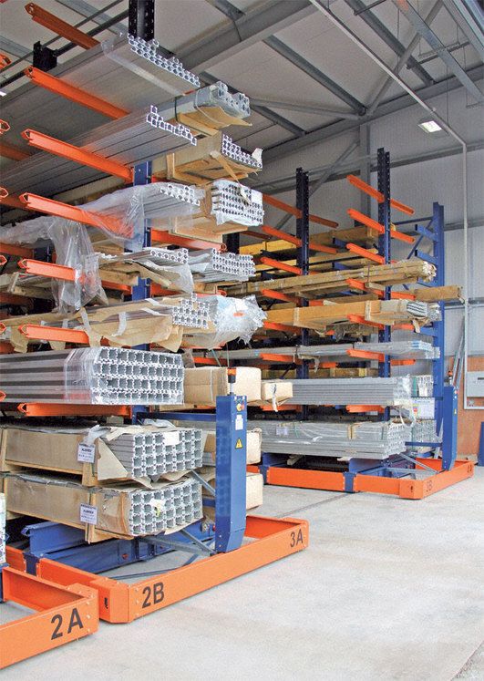 ROLL OUT CANTILEVER RACK