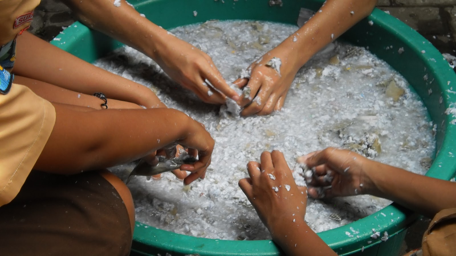 Langkah Pembuatan Kerajinan Dari Bubur Kertas bayurobbi