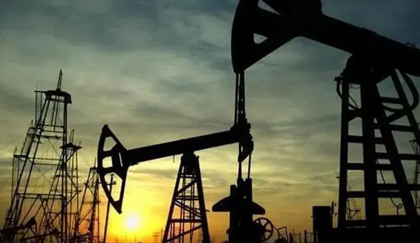 أسعار النفط ترتفع إلى أعلى مستوى لها في ثلاثة أشهر ونصف وسط مخاوف من نقص الإمدادات