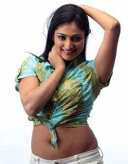 actress hari priya hd hot spicy  boobs n navel pics photos images9