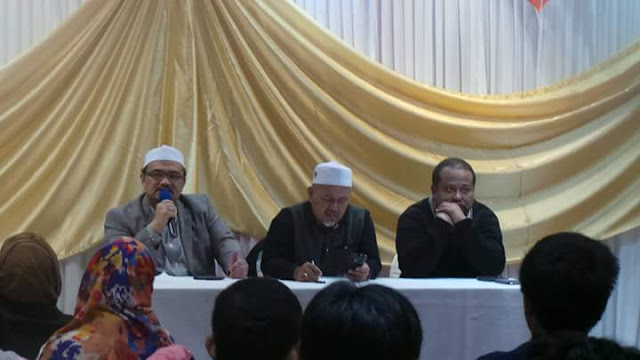 PAS Representative Council (PRC) UK Eire telah berjaya mengadakan Majlis Dialog & Ramah Mesra bersama warga Malaysia di Manchester