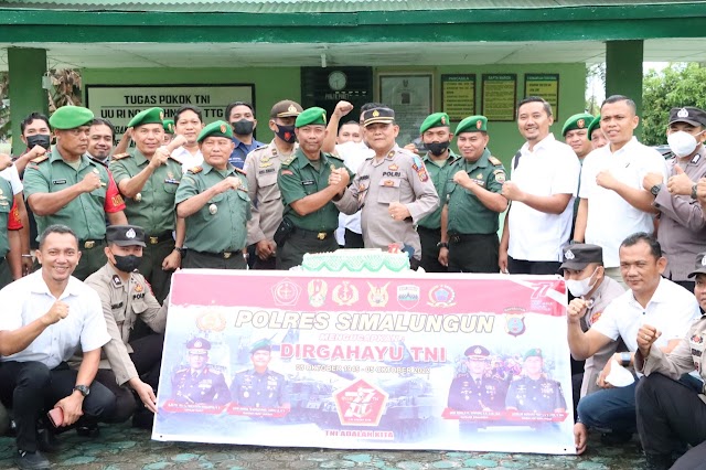 Polres Simalungun Beri Kejutan Kepada TNI Di HUT Ke-77 Tahun 2022