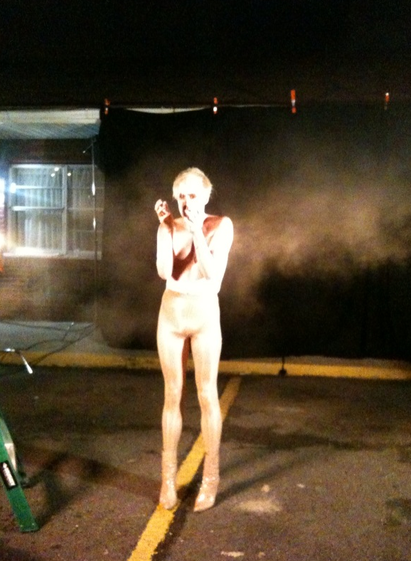 Nude Outdoor Fog in 30 F weather Suffer for your glaMOUR