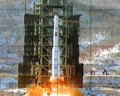 Korea Utara Berhasil Luncurkan Unha-3