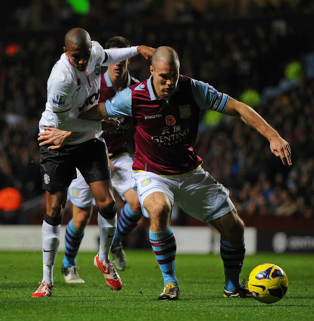 Premier league match galery, Aston Villa vs Manchester United (2-3)