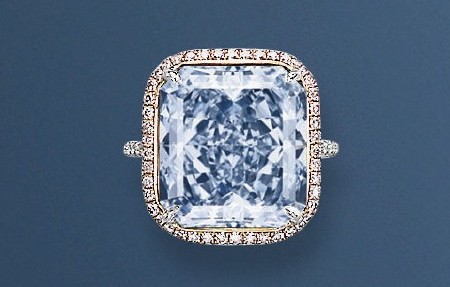 Berlian Biru Langka Terjual dengan Harga Rekor Dunia US$8,9 Juta Dollar (90 Miliar)