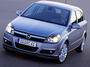 Opel Astra 2004 (2)