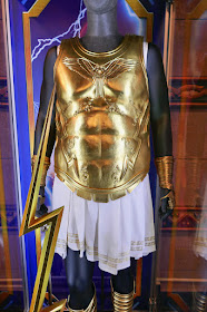 Russell Crowe Thor Love and Thunder Zeus film costume