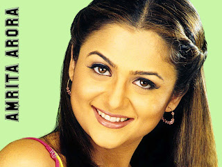 Amrita Arora Hairstyle Photo Gallery