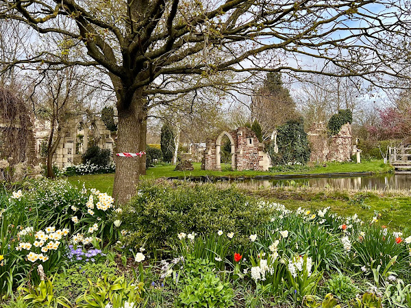 Review: Visiting Capel Manor Gardens With Children