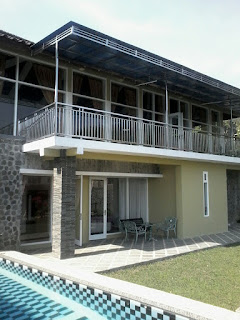 villa bukit danau minimalis