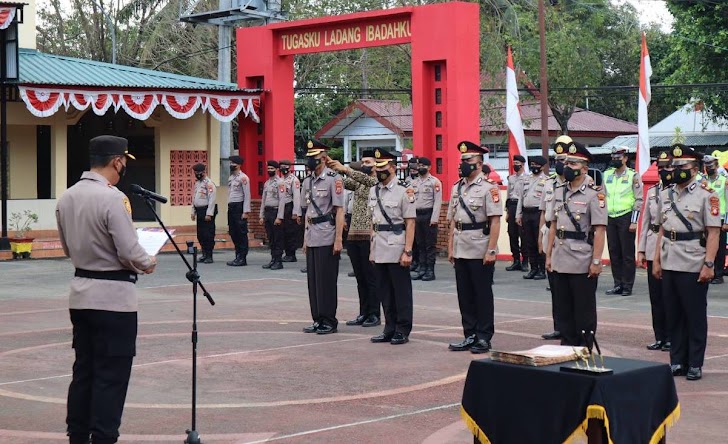 Kapolres Takalar Pimpin Upacara  Pelantikan Wakapolres Serta Sertijab 4 Kapolsek dan 3 PJU 